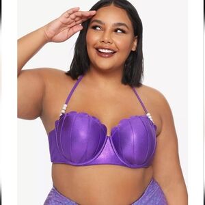 Torrid Shimmering Purple Shell Bikini Top Plus Bottoms. 4x Top 2x Buttons
